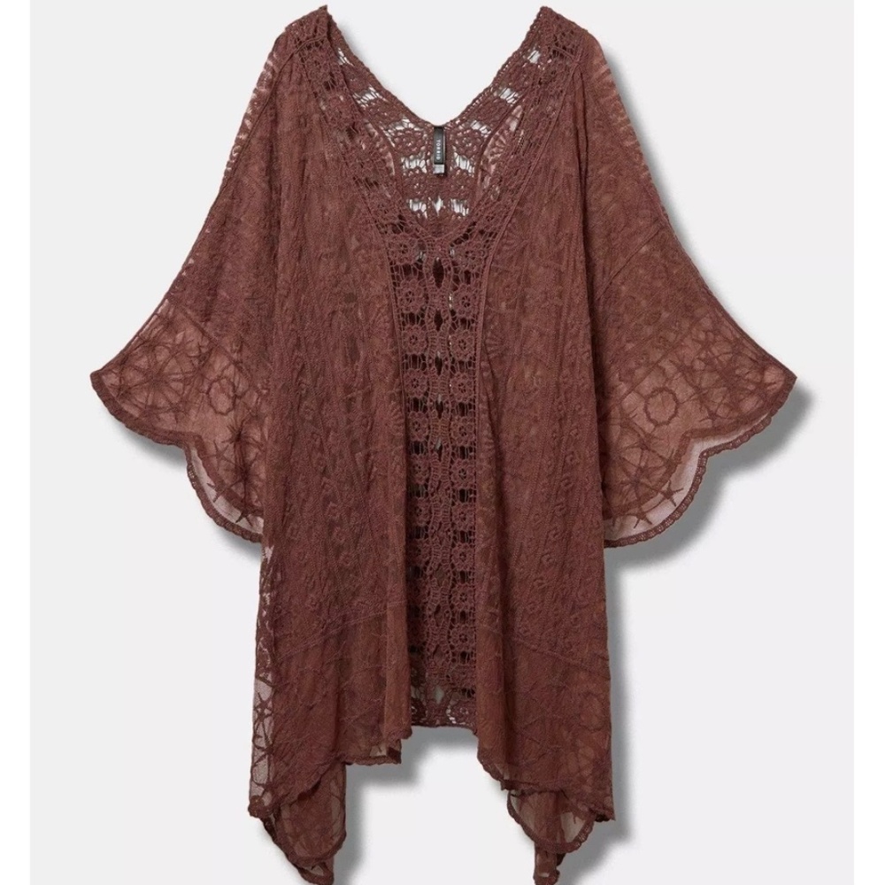 Scalloped Lace Poncho - Rose Taupe - NEW - Never Worn - Picture 5 of 5